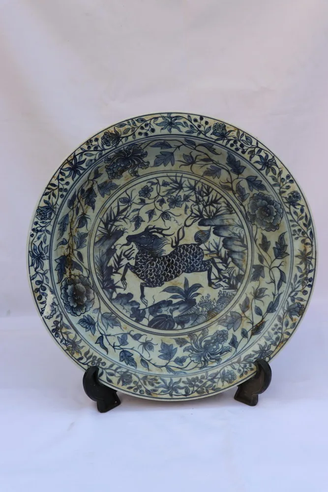 Antique Chinese Ming Dynasty Blue and White Porcelain Plate Qilin Painting
