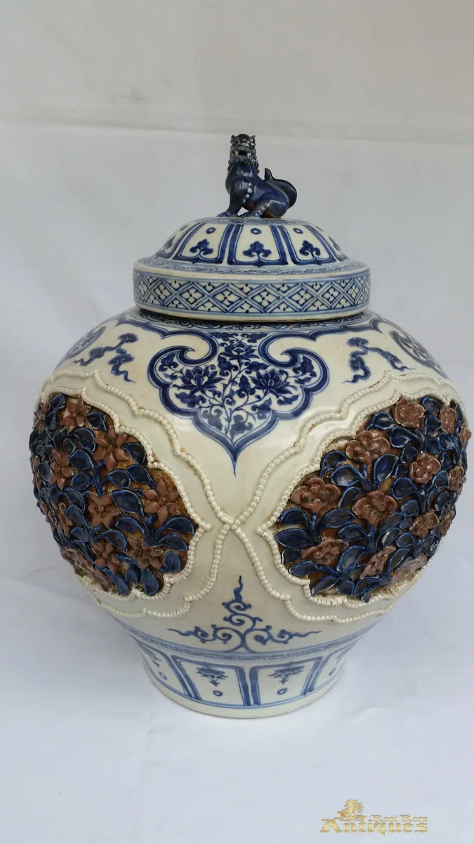 Antique Chinese Porcelain Blue and White Vase Late Yuan - Early Ming Imperial, view 2